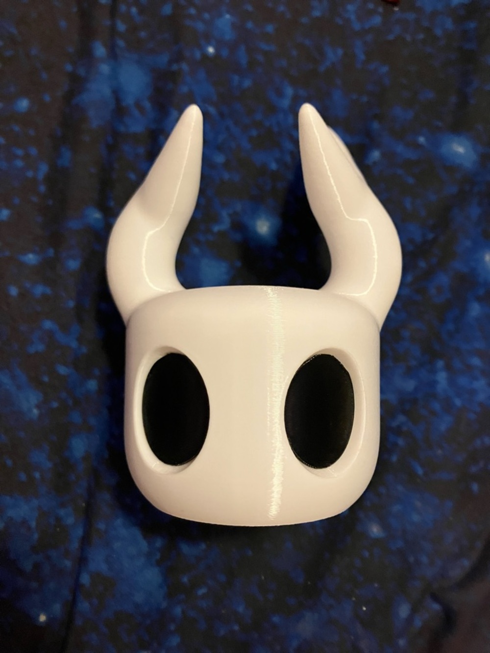 White Horned Controller/Phone holder
